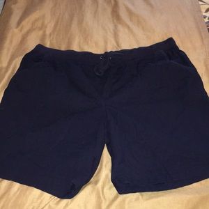 Basic Editions navy Bermuda short